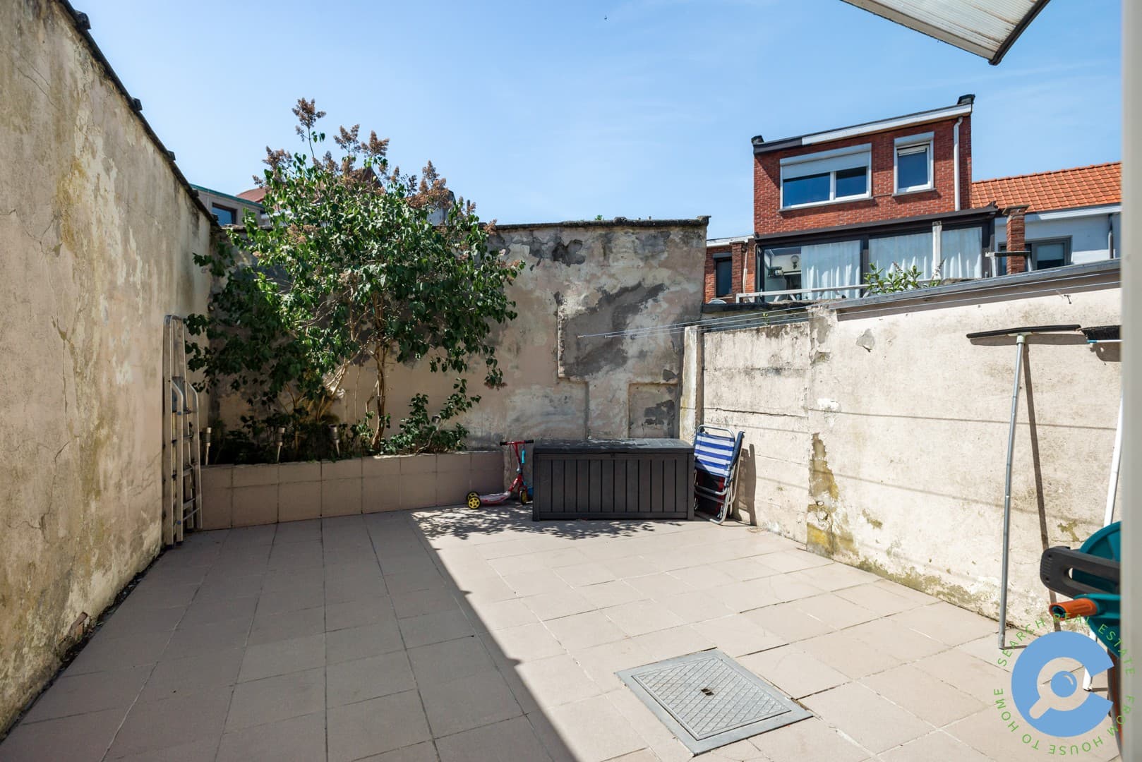 Woning met 4 slaapkamers en zonnige koer! 6