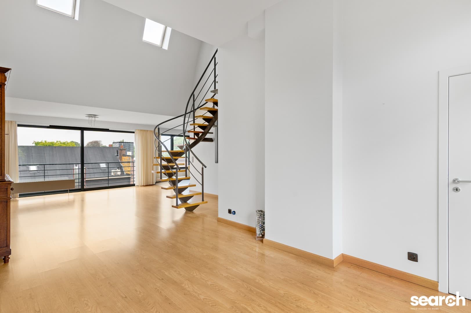 Ruime penthouse met 4 slaapkamers 8