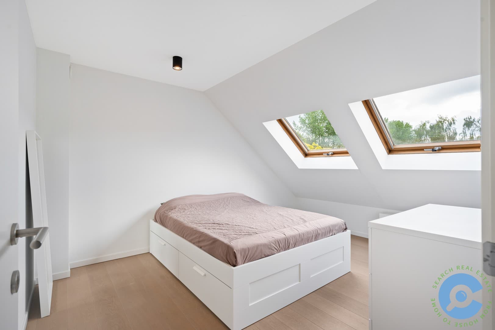 Energiezuinige HOB met 5 slaapkamers en zwembad! 25