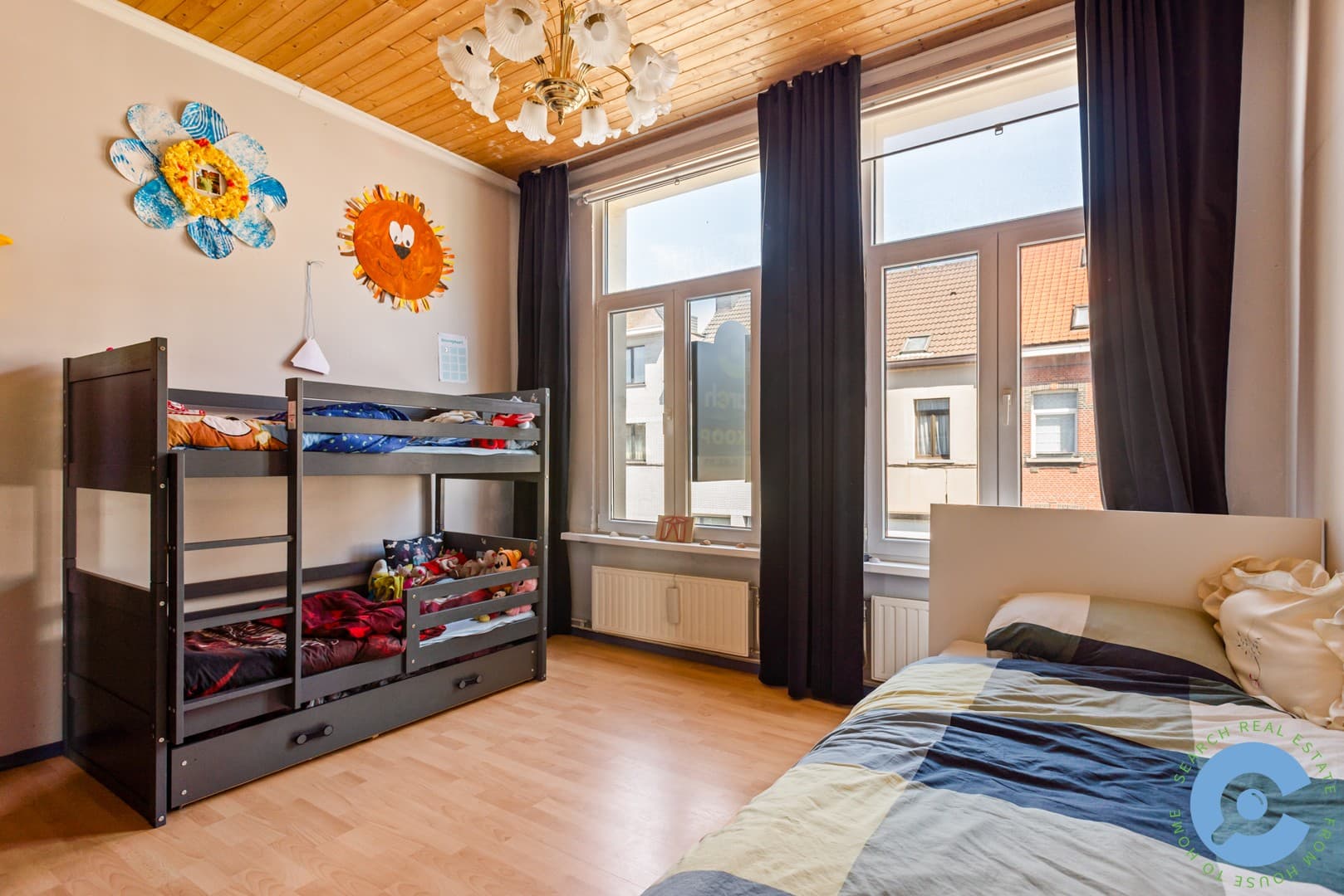 Woning met 4 slaapkamers en zonnige koer! 8