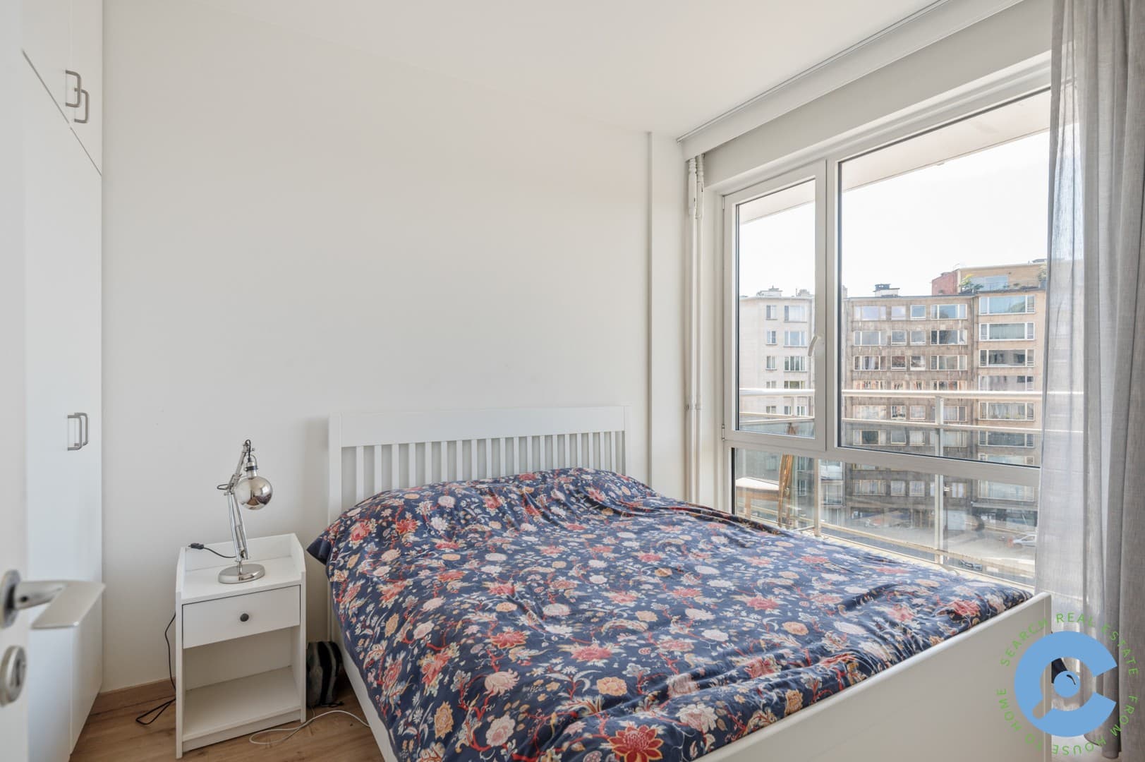 Centraal gelegen appartement met terras! 9