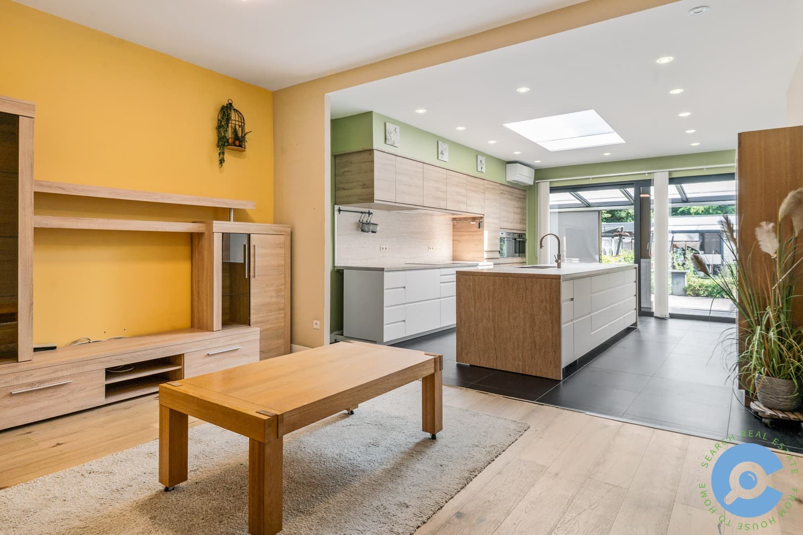 Gezellige woning met tuin en dubbele garage! 4