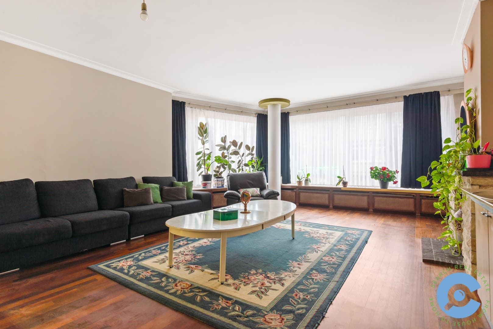 Ruim lichtrijk 2 slaapkamer appartement! 6