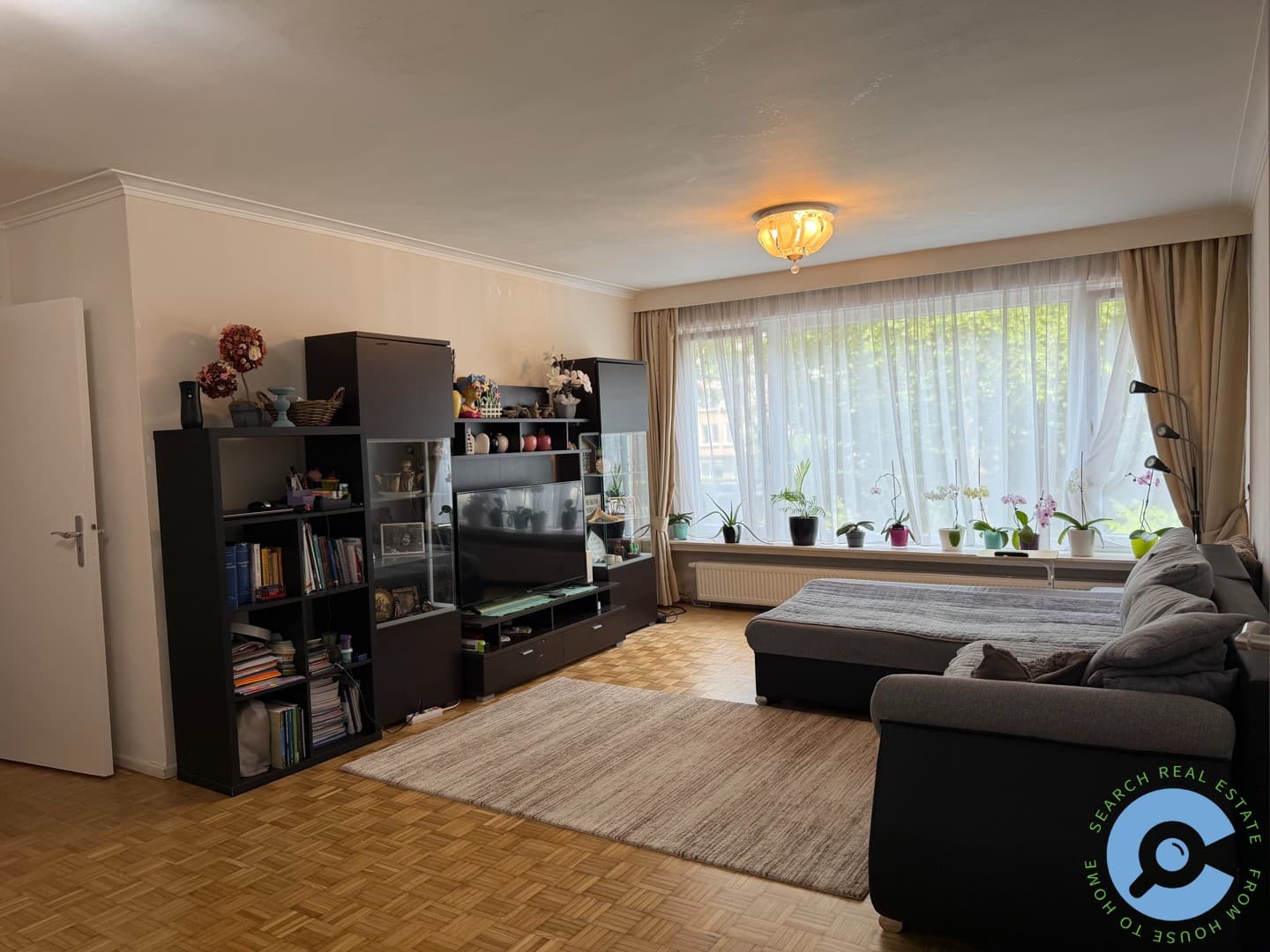 Ruim appartement met 2 slaapkamers en terras! 6