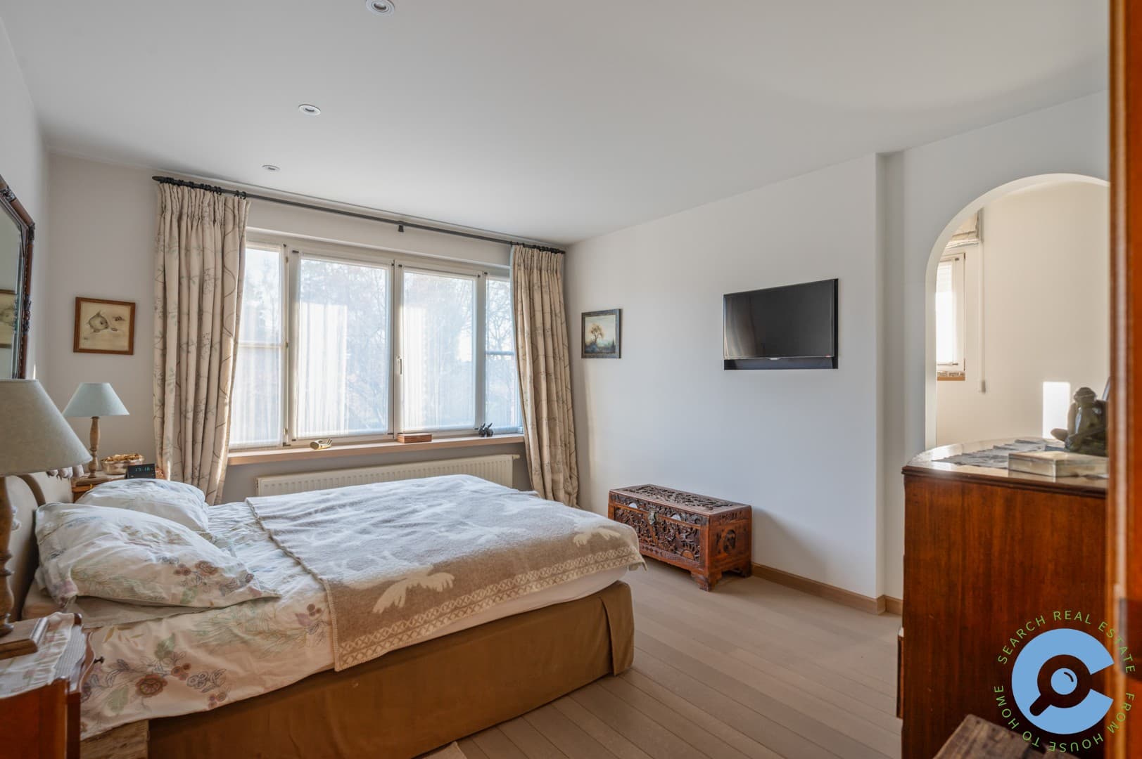 Exclusieve villa met parktuin en zwembad 27