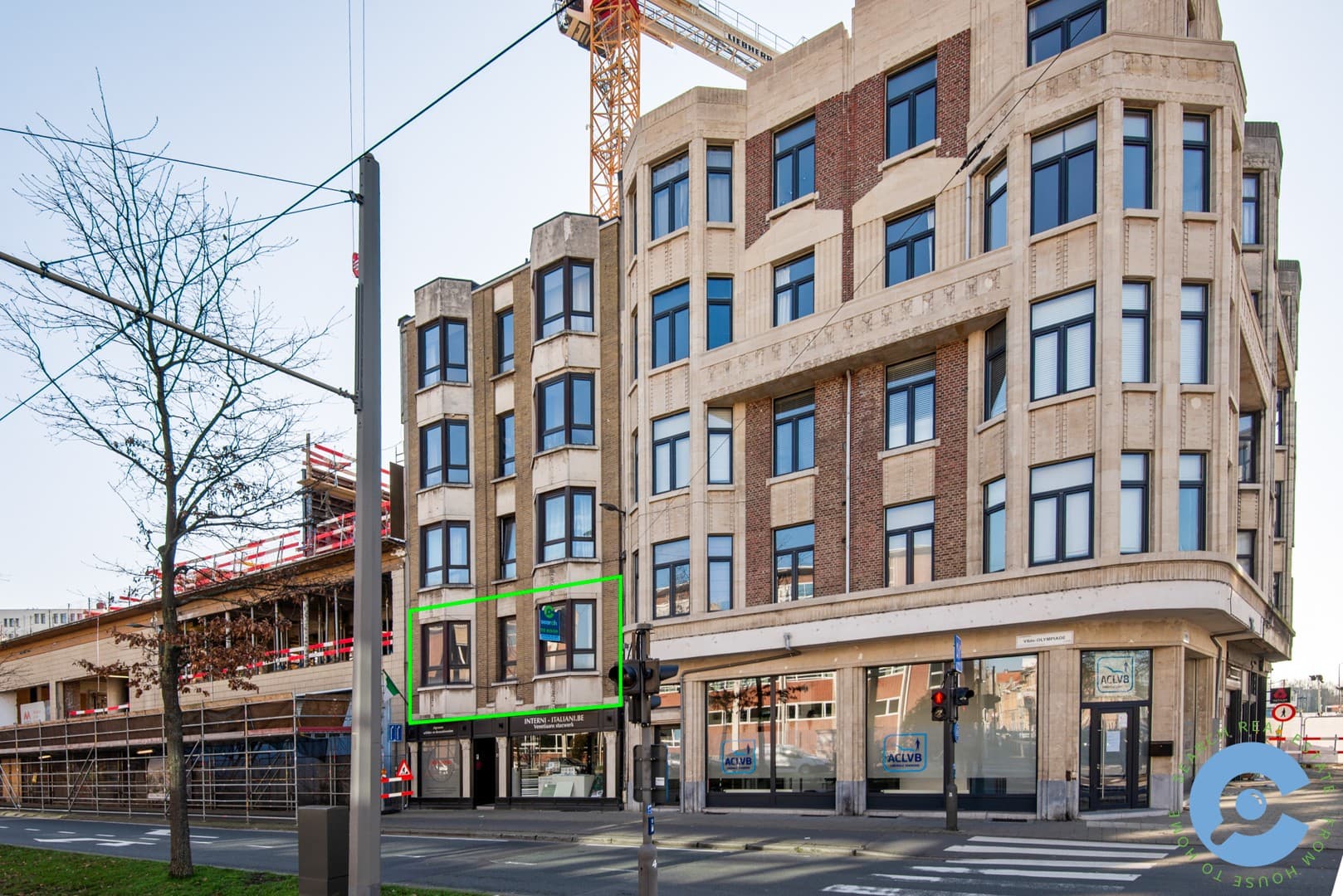 Ruim, op te frissen appartement met 2 slaapkamers!
