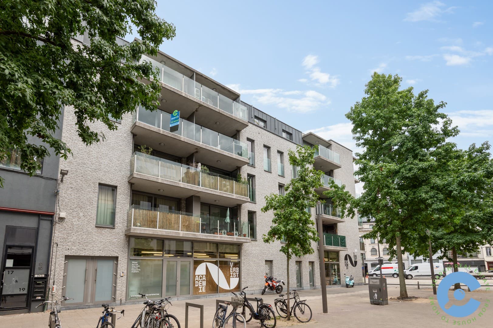 Instapklaar 2 slaapkamer appartement met terras 20