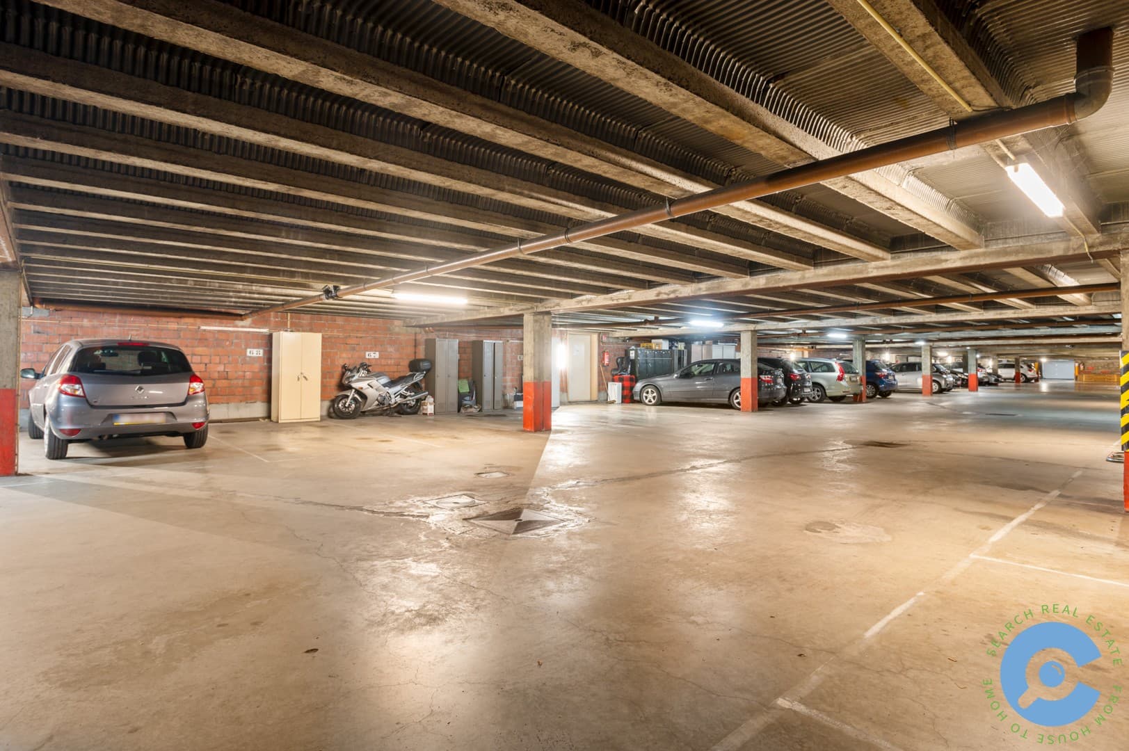 *** VERKOCHT *** 3 slaapkamer appartement met terras in het groen! 19