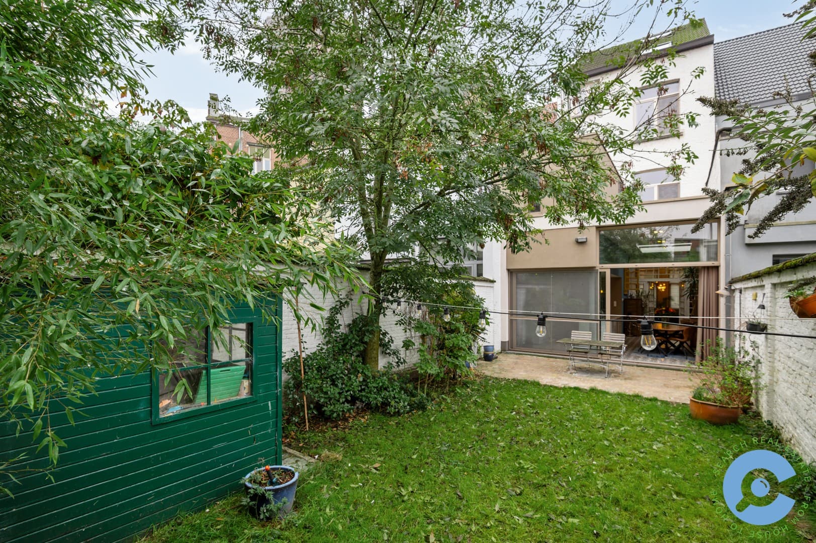 Zeer ruim en instapklaar herenhuis met tuin! 14